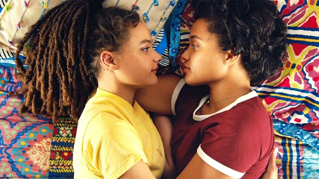 From Desert Hearts to Girls Like Girls, 7 Sexy and Sweet Sapphic Summer Movies