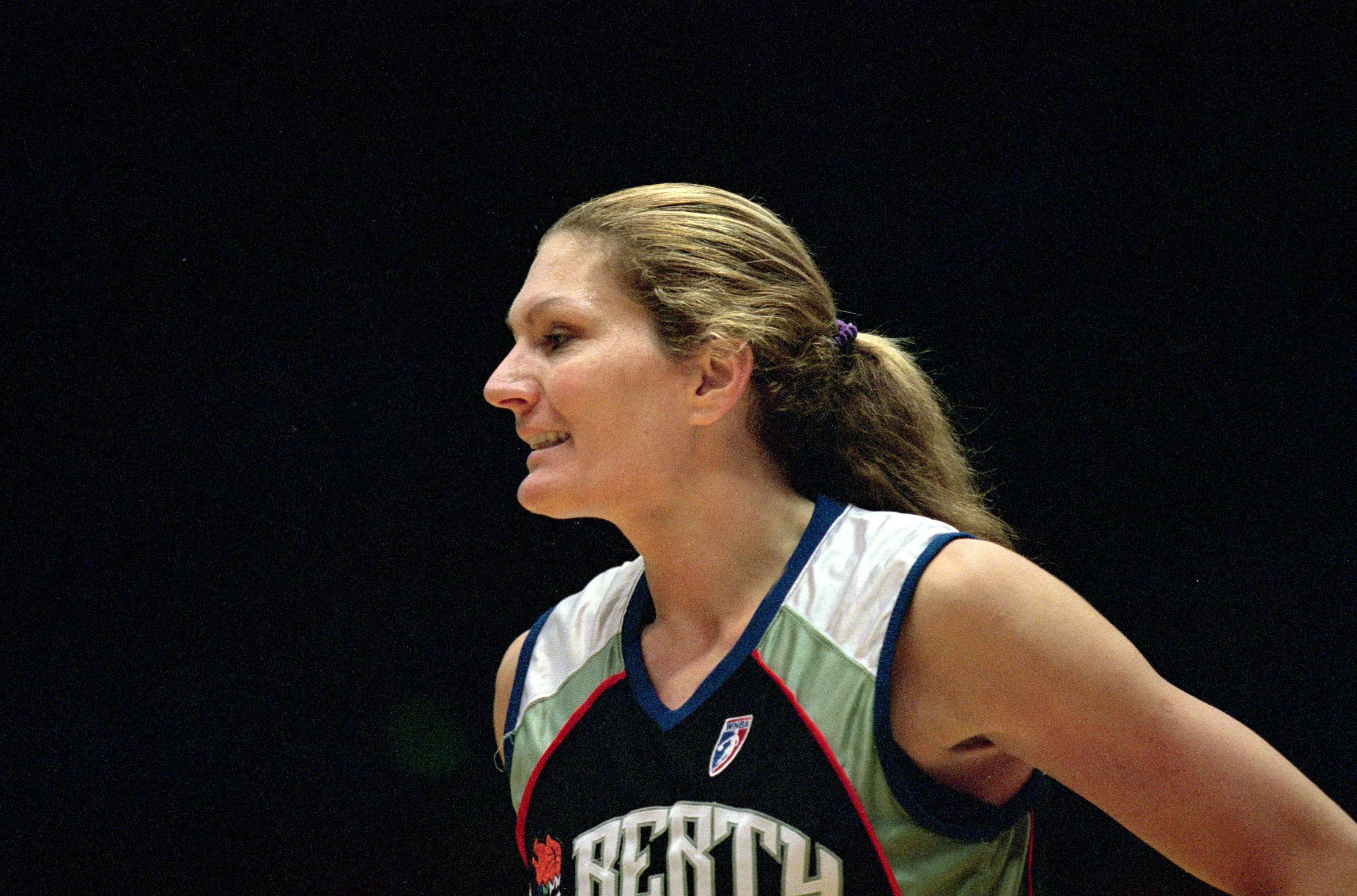 Sue Wicks on Her WNBA Legacy — And Reading Lesbian Fanfic in the Liberty Locker Room